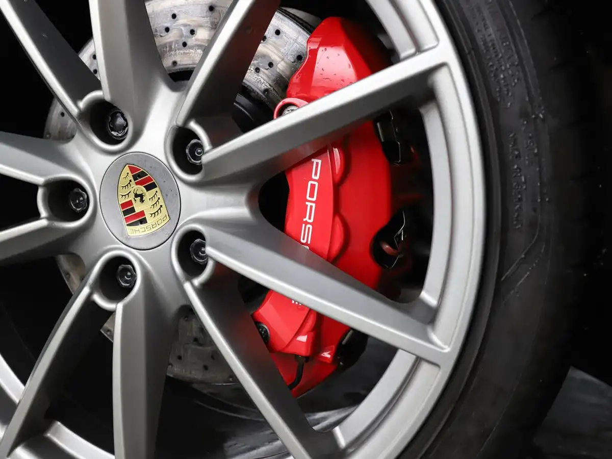 2019-porsche-911-30-carrera-s-450ps-coupe-pdk-big-34