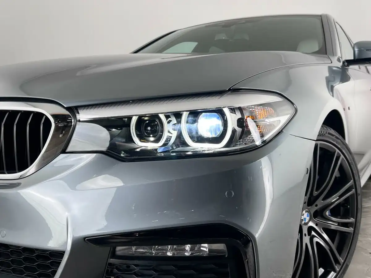2017-bmw-5-series-20-530i-m-sport-saloon-4d-big-54