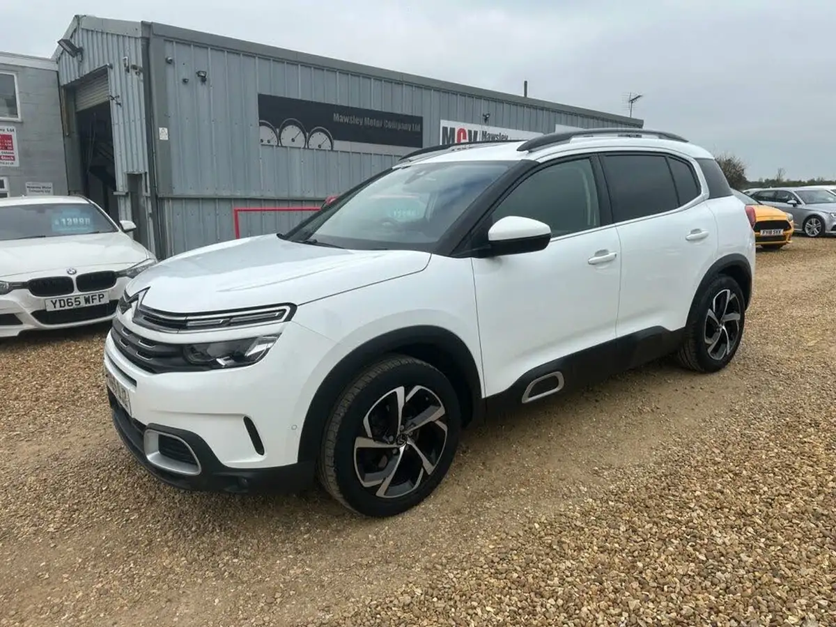 2019-citroen-c5-aircross-12-puretech-flair-big-0