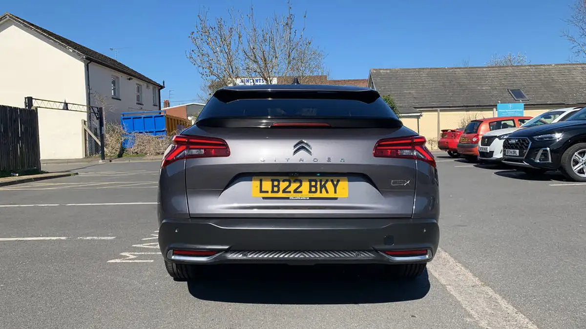 2022-citroen-c5-x-12-puretech-sense-plus-big-8