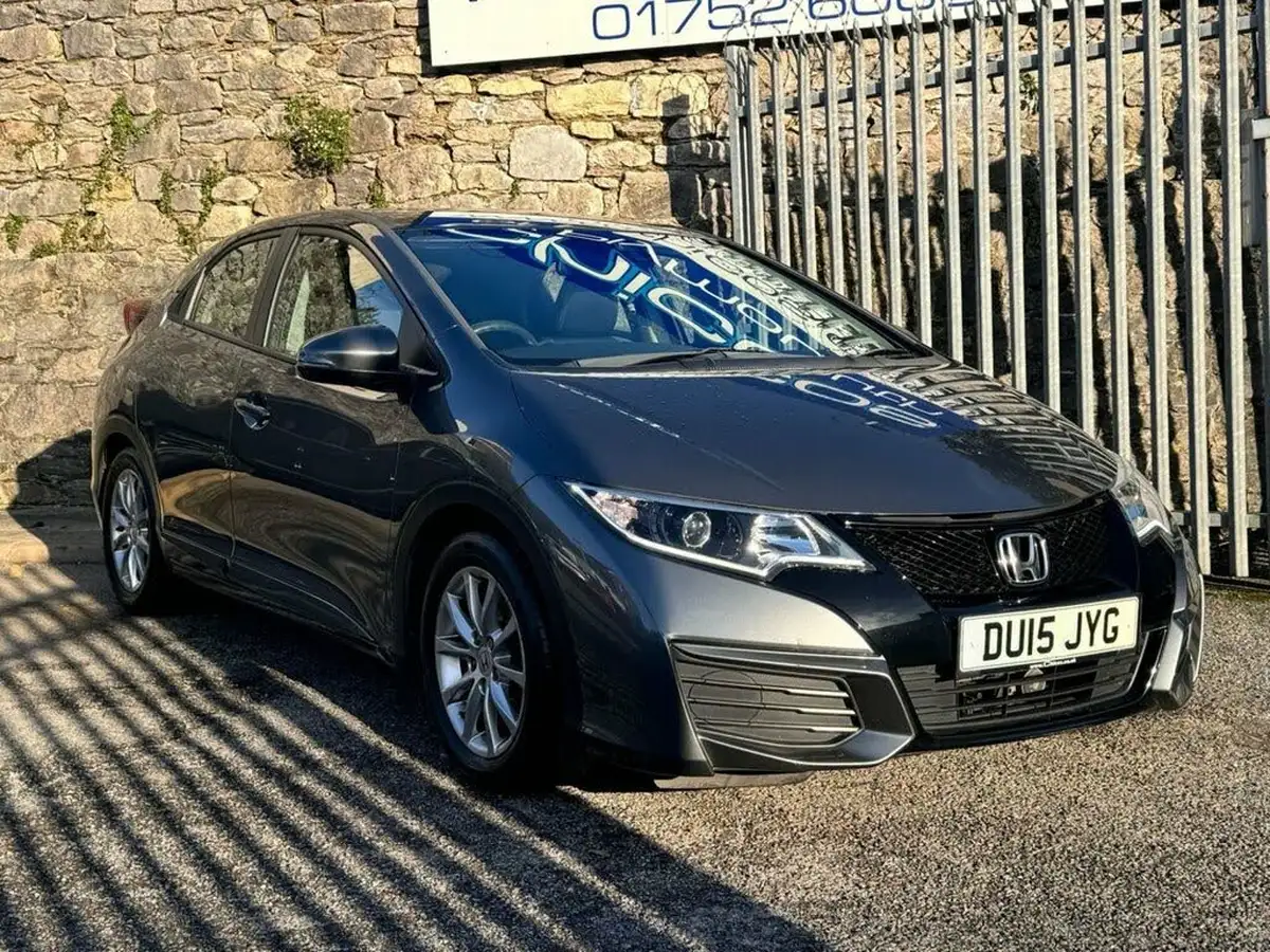 2015-honda-civic-14-s-1-cd-big-2