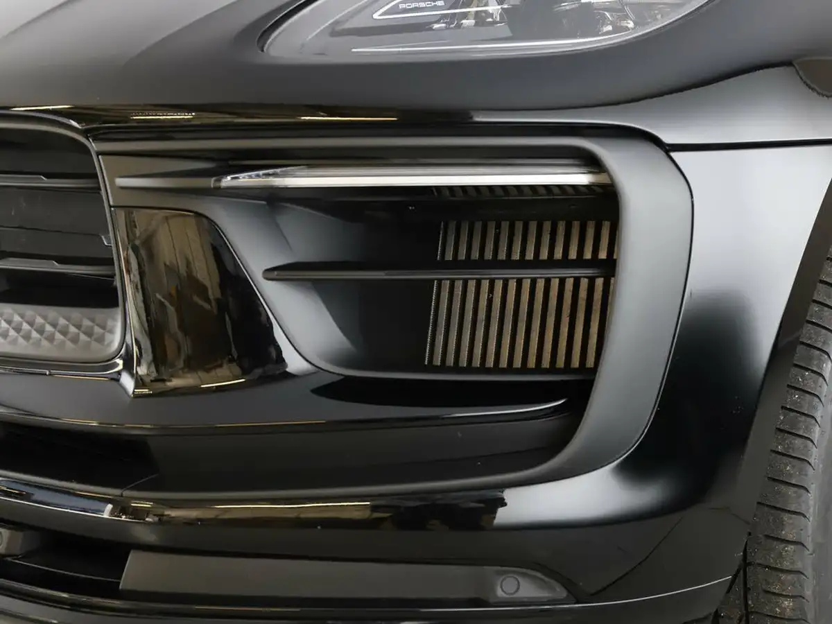 2023-porsche-macan-29-v6-s-big-32