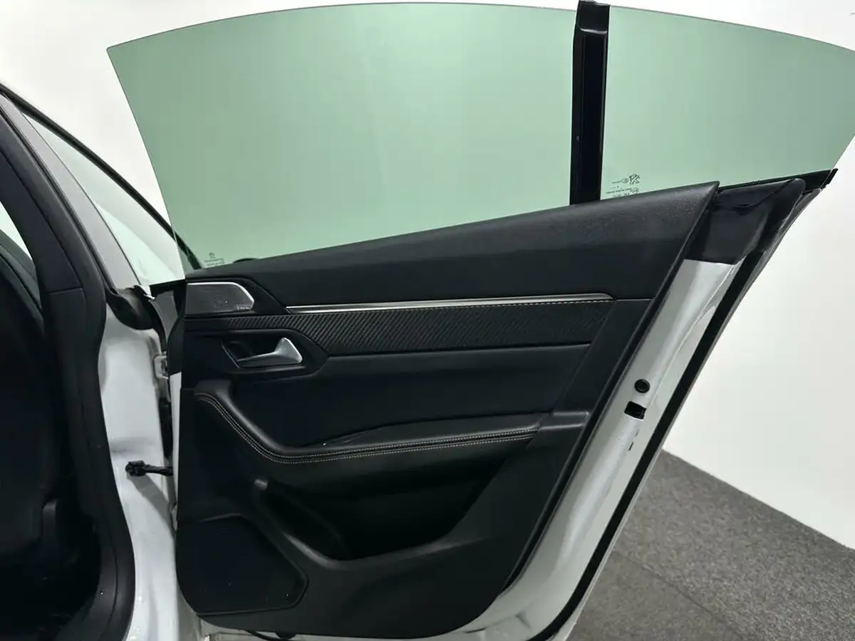 2019-peugeot-508-16-puretech-gt-ss-eat8-big-43