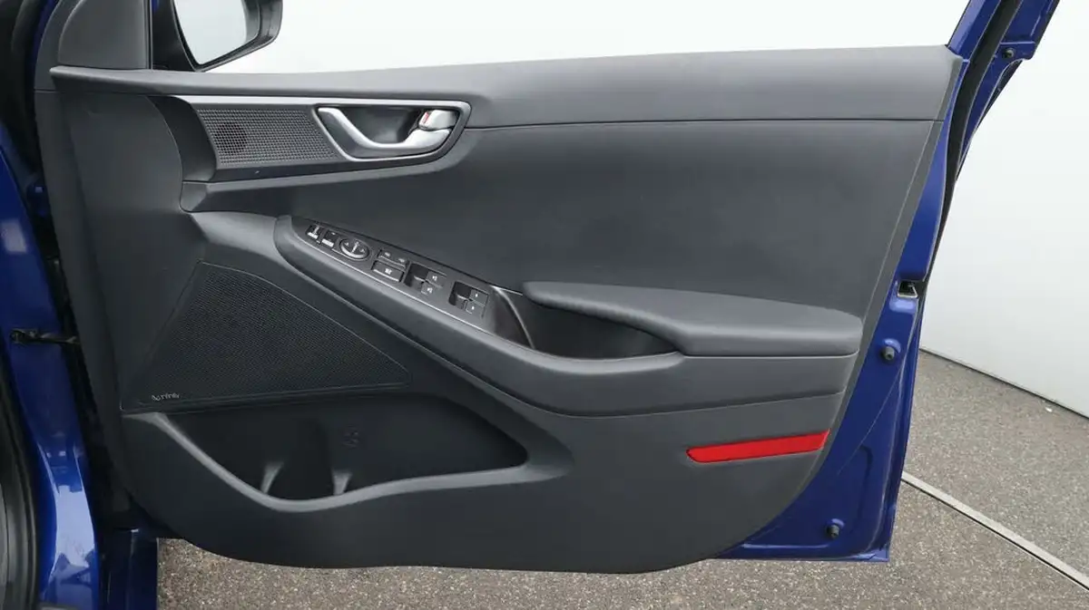 2020-hyundai-ioniq-16-gdi-premium-hybrid-big-15