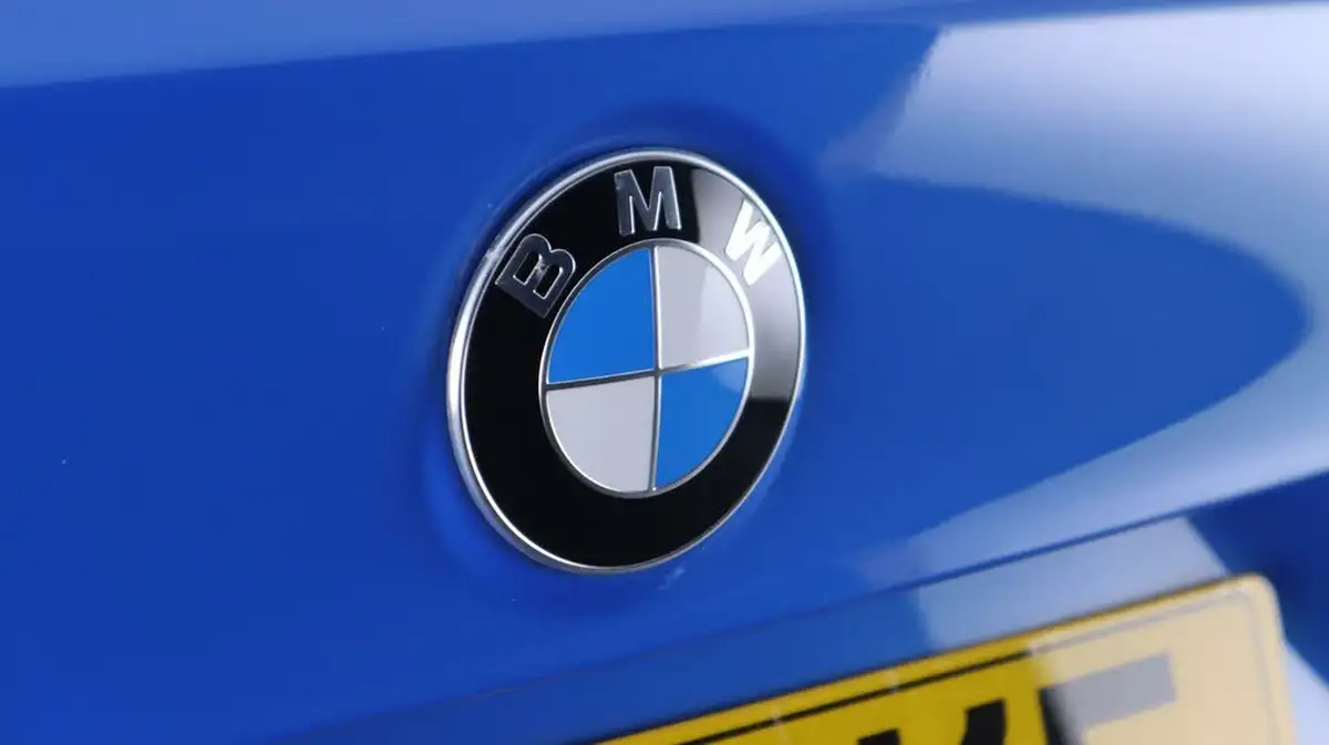2021-bmw-x1-15-sdrive18i-m-sport-dct-big-20