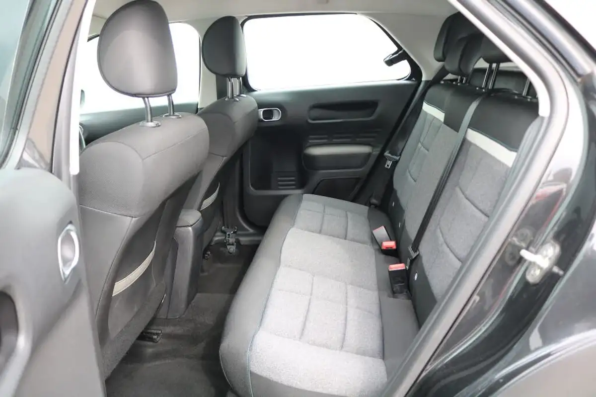 2018-citroen-c4-cactus-12-puretech-feel-110ps-big-17