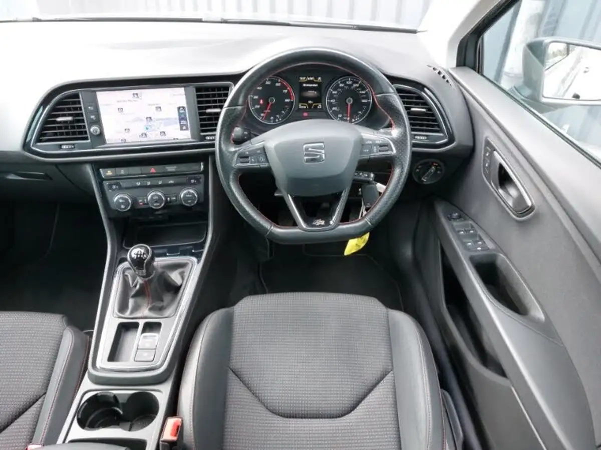 2018-seat-leon-14-tsi-fr-technology-estate-5d-big-6