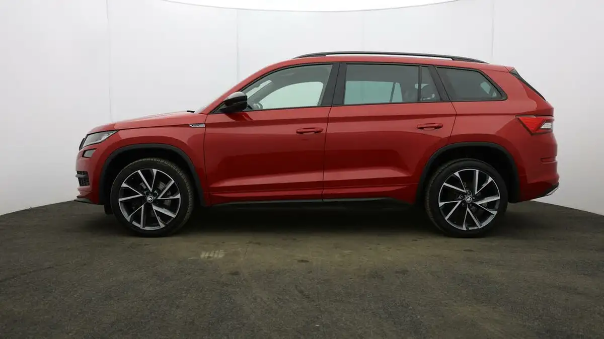 2019-skoda-kodiaq-20tdi-sportline-190ps-seats-scr-dsg-big-59