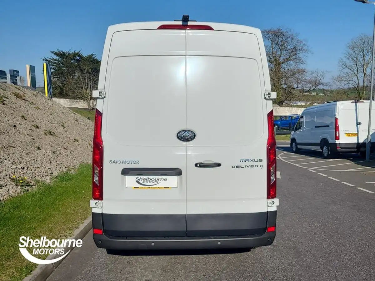 2025-maxus-deliver-9-20tdi-l3h3-lxh-rwd-big-13