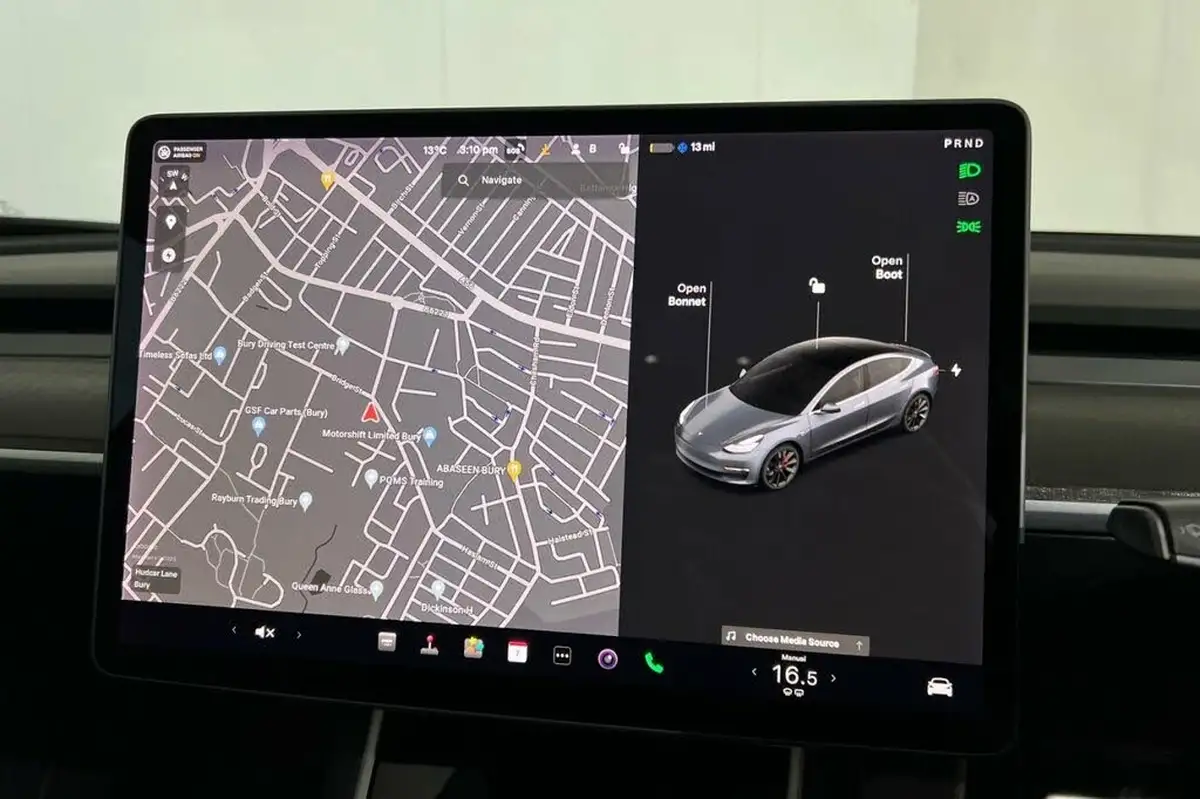 2019-tesla-model-3-e-4x4-performance-pack-big-26