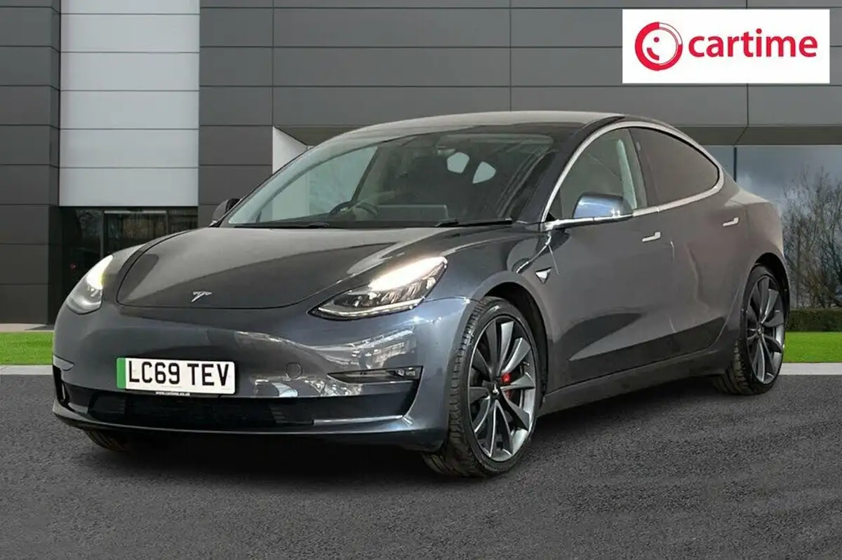 2019-tesla-model-3-e-4x4-performance-pack-big-5