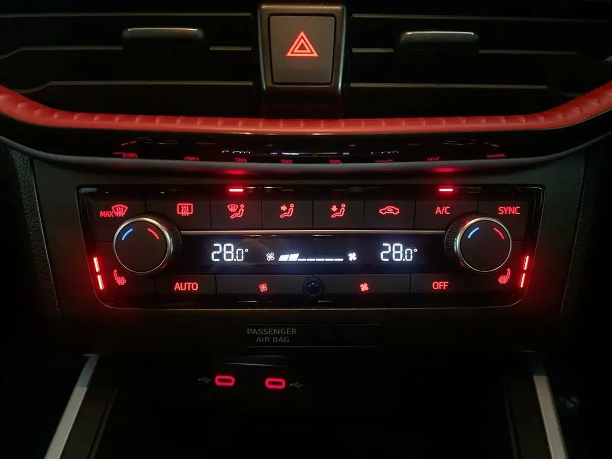 2023-seat-arona-10-tsi-fr-sport-big-24