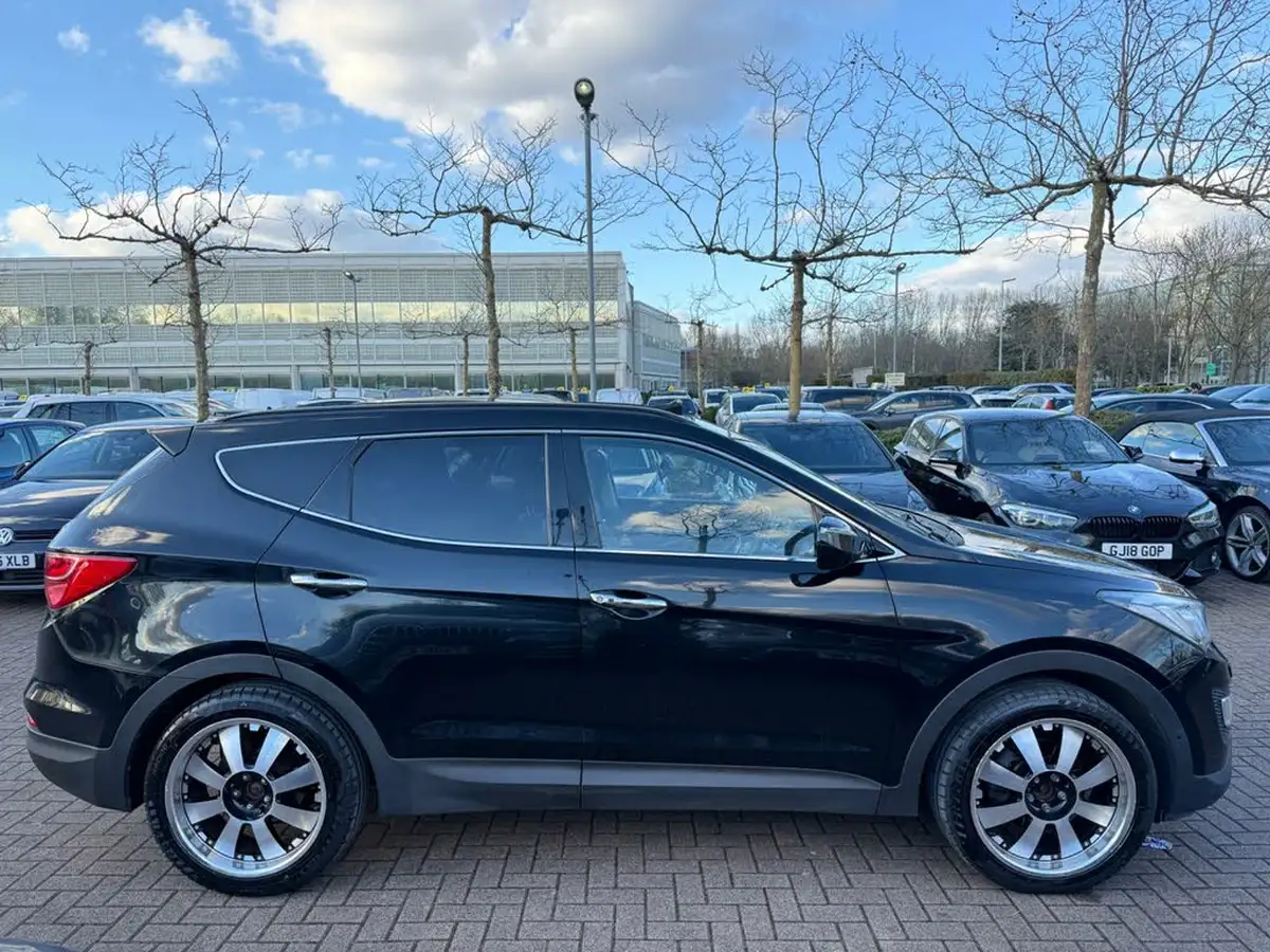 2013-hyundai-santa-fe-22-crdi-premium-se-auto-big-3