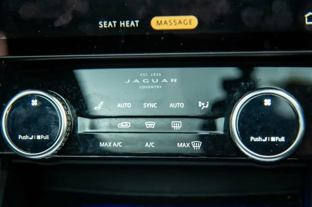 2021-jaguar-f-pace-20-d200-r-dynamic-hse-mhev-big-48