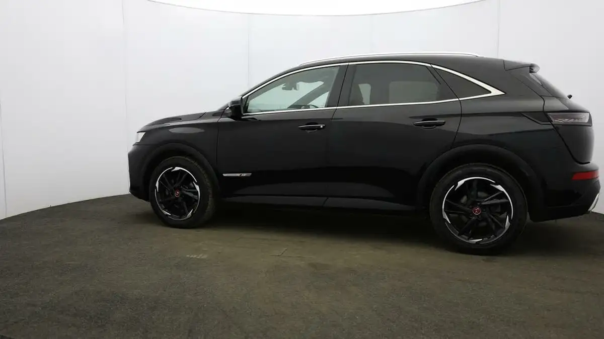 2020-ds-ds-7-crossback-16-puretech-performance-line-180ps-big-59
