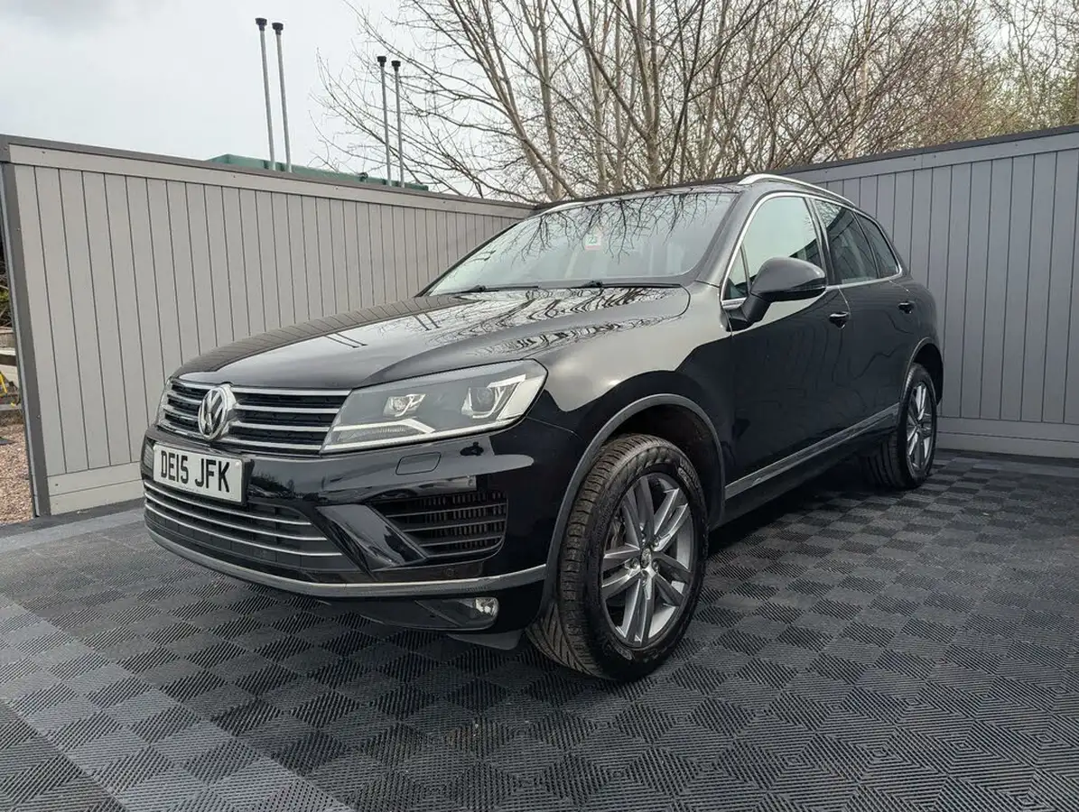 2015-volkswagen-touareg-30tdi-se-204ps-2970cc-big-10