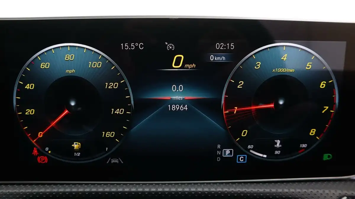 2019-mercedes-benz-a-class-13-a200-amg-line-premium-plus-saloon-4d-7g-dct-big-10