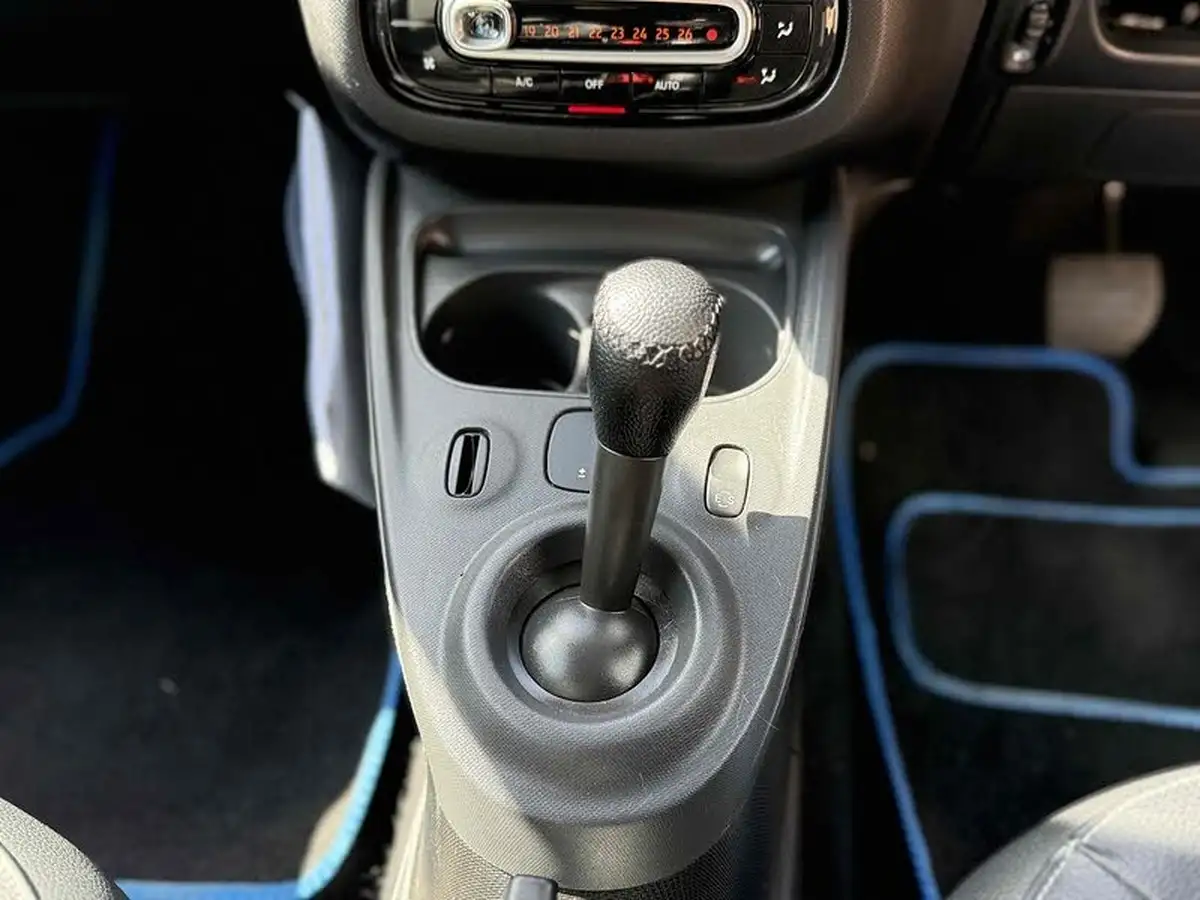 2019-smart-fortwo-09-prime-premium-coupe-twinamic-big-22