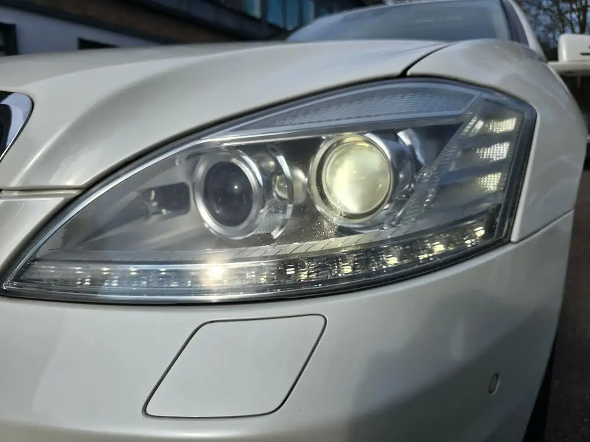 2011-mercedes-benz-s-class-55-s500-big-51