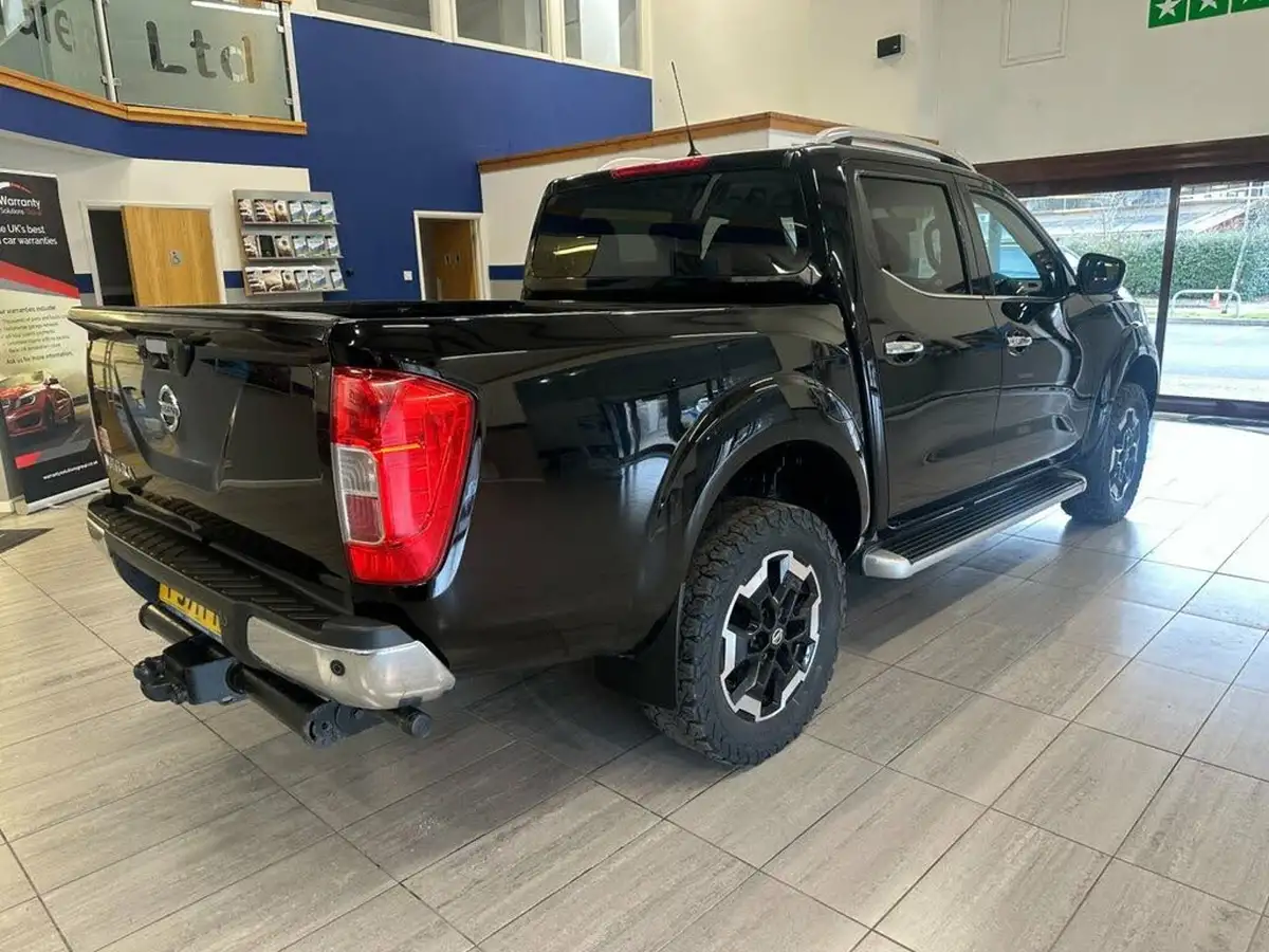 2021-nissan-navara-23dci-tt-tekna-8-navileather-big-6