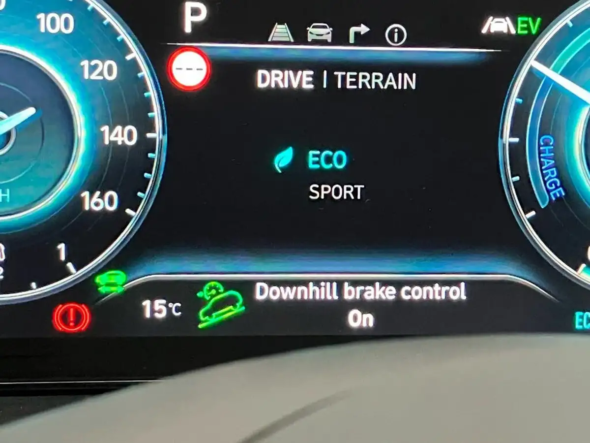 2022-hyundai-tucson-16-t-gdi-premium-265ps-4wd-phev-auto-big-36