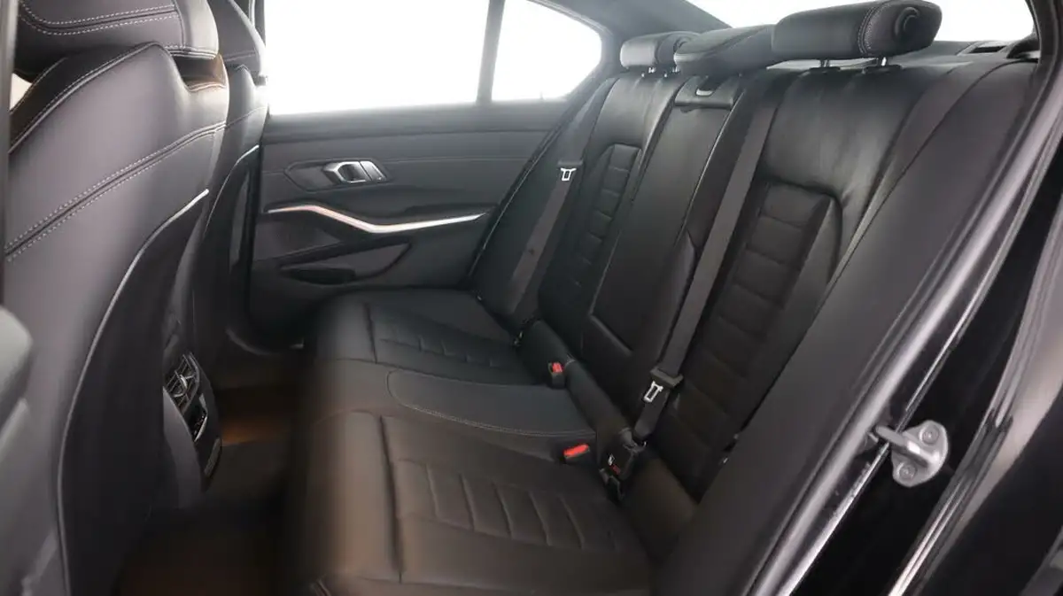 2021-bmw-3-series-20td-320d-m-sport-mht-saloon-4d-big-16