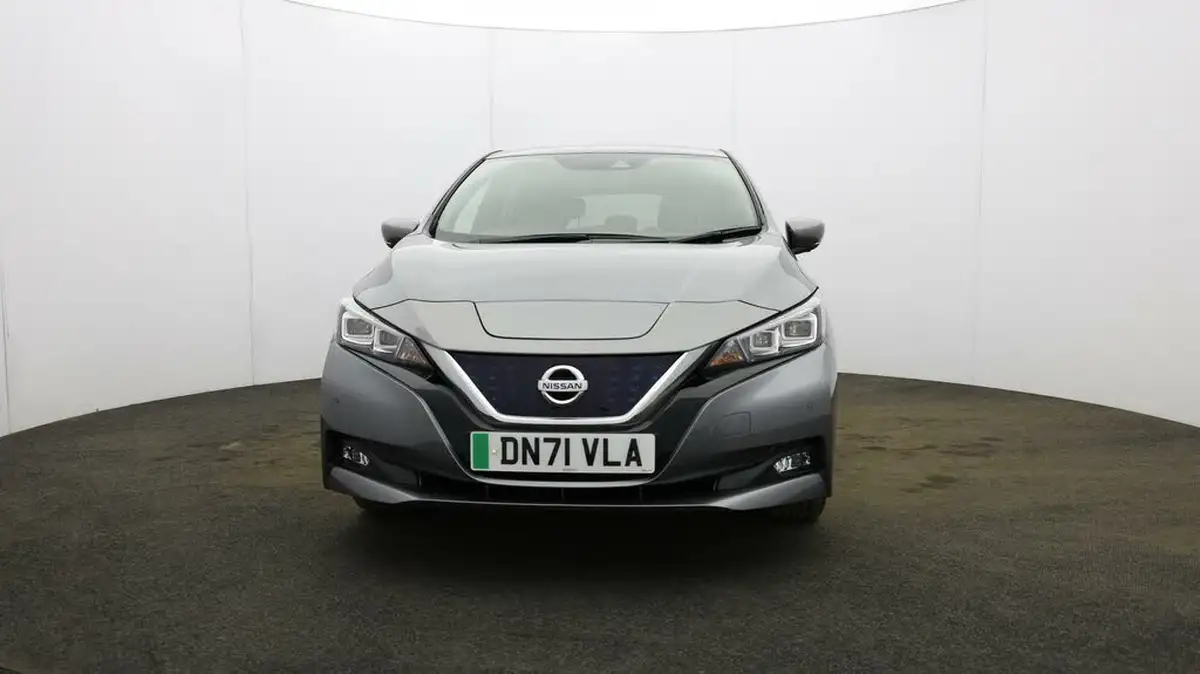 2021-nissan-leaf-e-tekna-big-33
