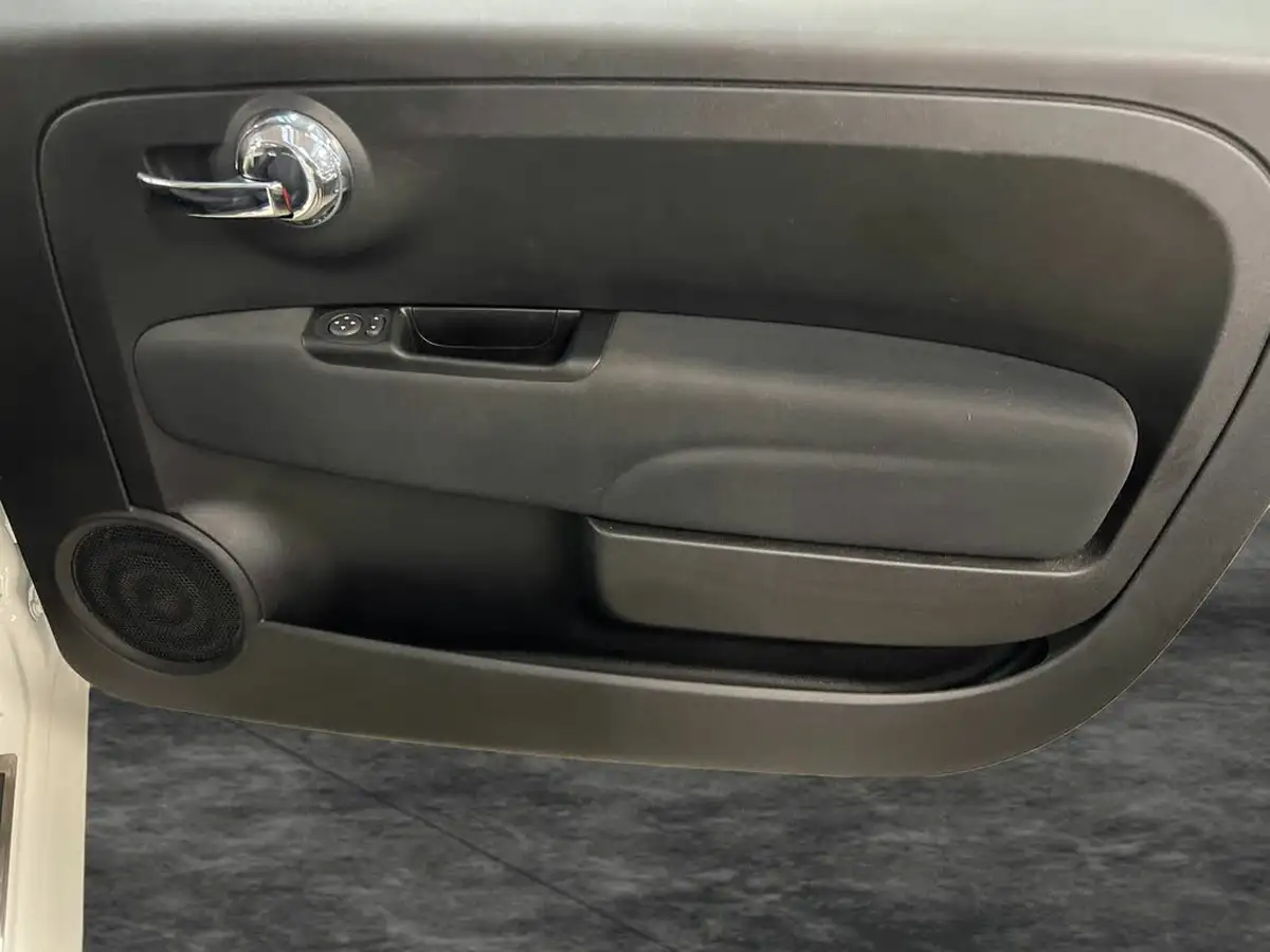 2024-fiat-500-10-top-big-26