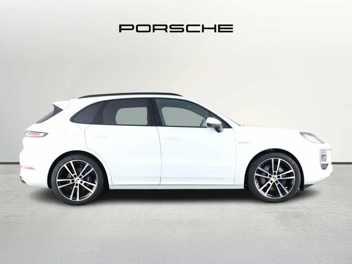 2024-porsche-cayenne-30-v6-e-hybrid-470ps-station-wagon-big-7