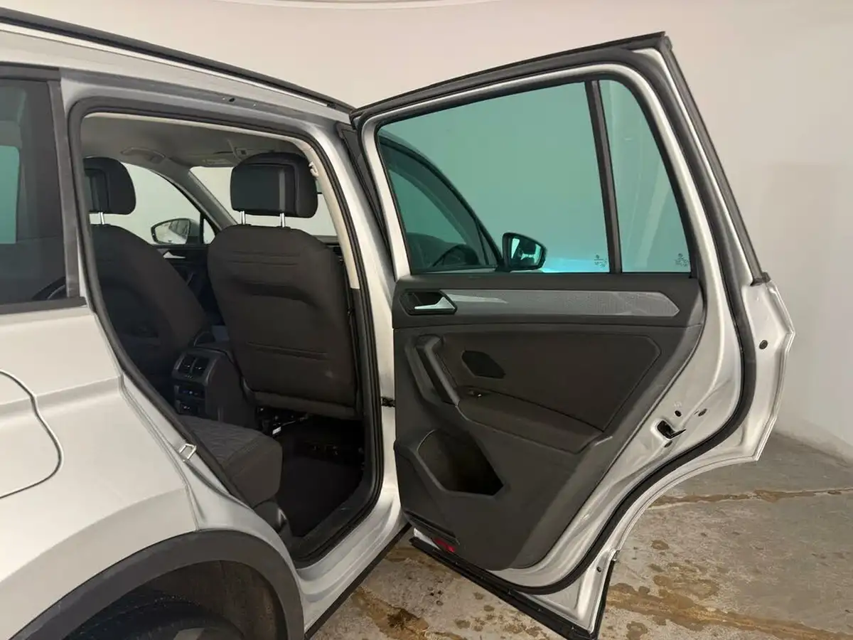 2021-volkswagen-tiguan-15-tsi-life-150ps-dsg-big-33