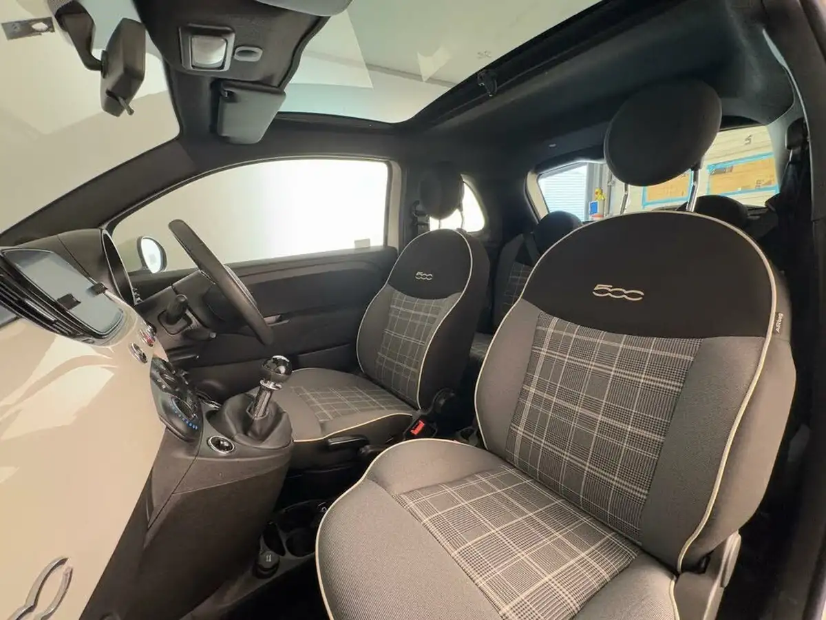 2021-fiat-500-10-lounge-big-10
