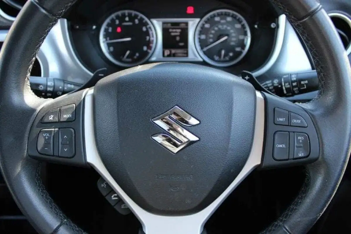 2018-suzuki-vitara-16-sz-t-auto-big-21