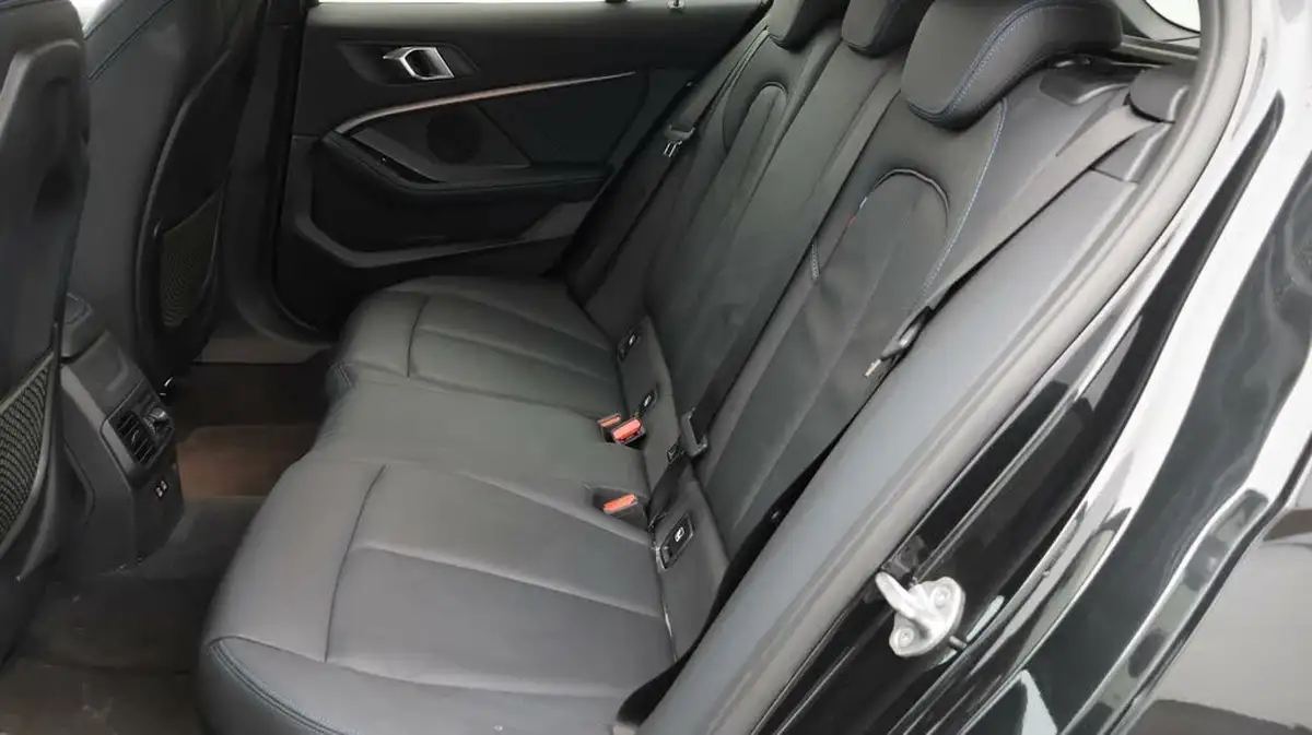 2019-bmw-1-series-15-118i-m-sport-138bhp-5d-big-16
