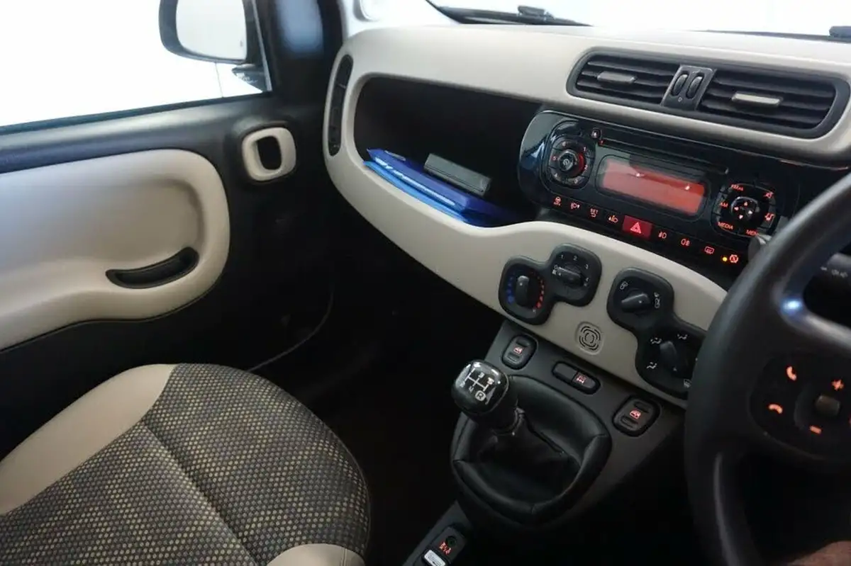 2014-fiat-panda-13td-big-26