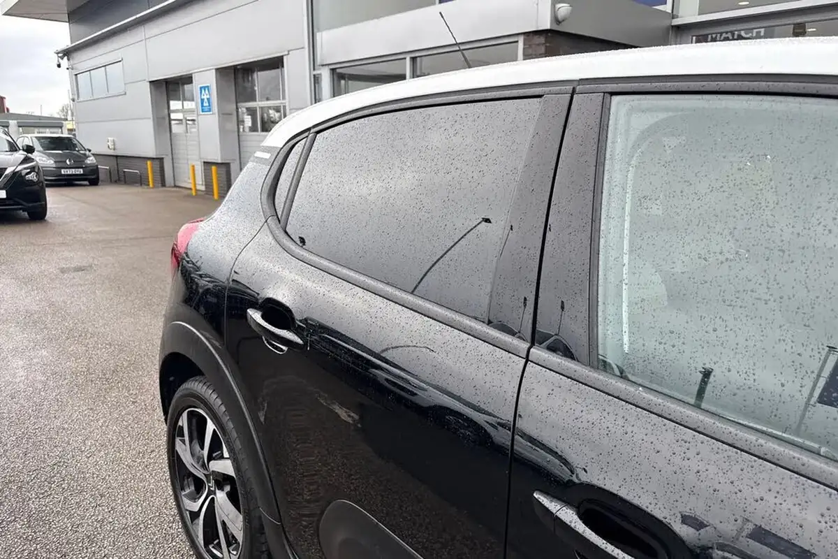 2023-citroen-c3-12-puretech-shine-plus-83ps-ss-big-24