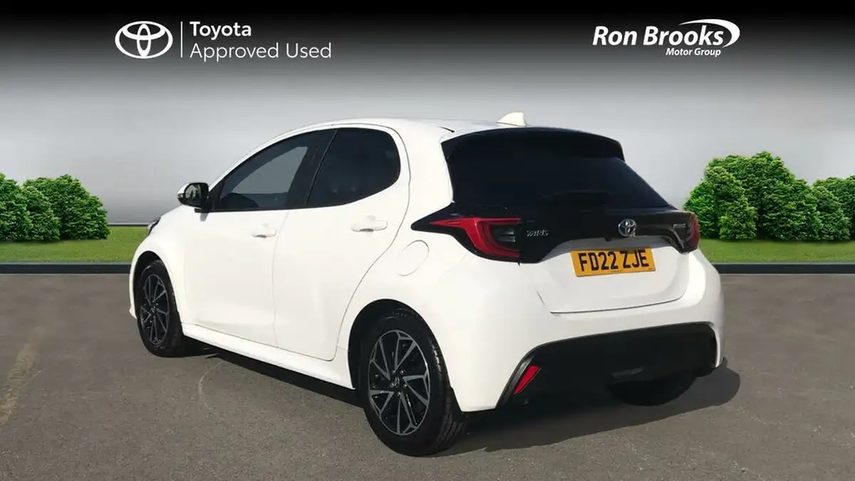 2022-toyota-yaris-15-vvt-i-design-big-3