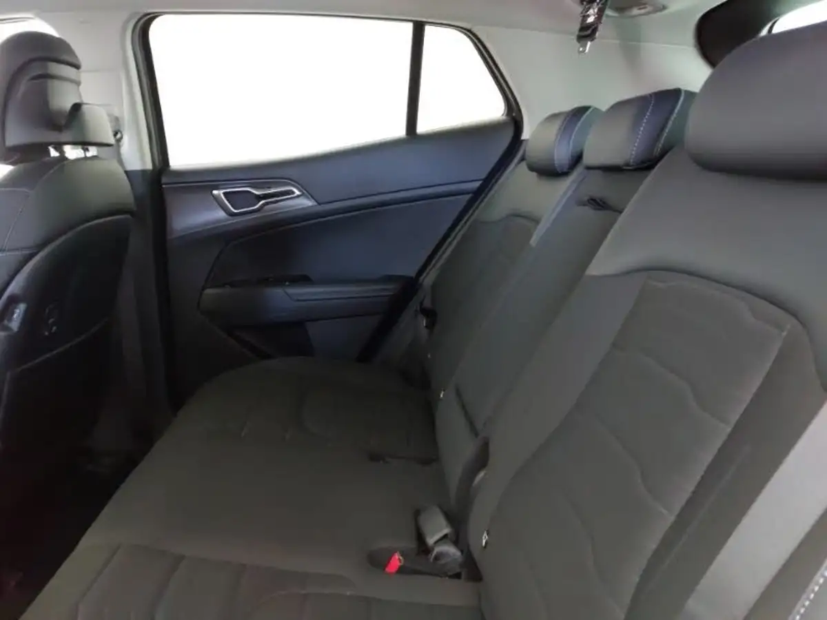 2024-kia-sportage-16-t-gdi-3-207bhp-hev-auto-big-5
