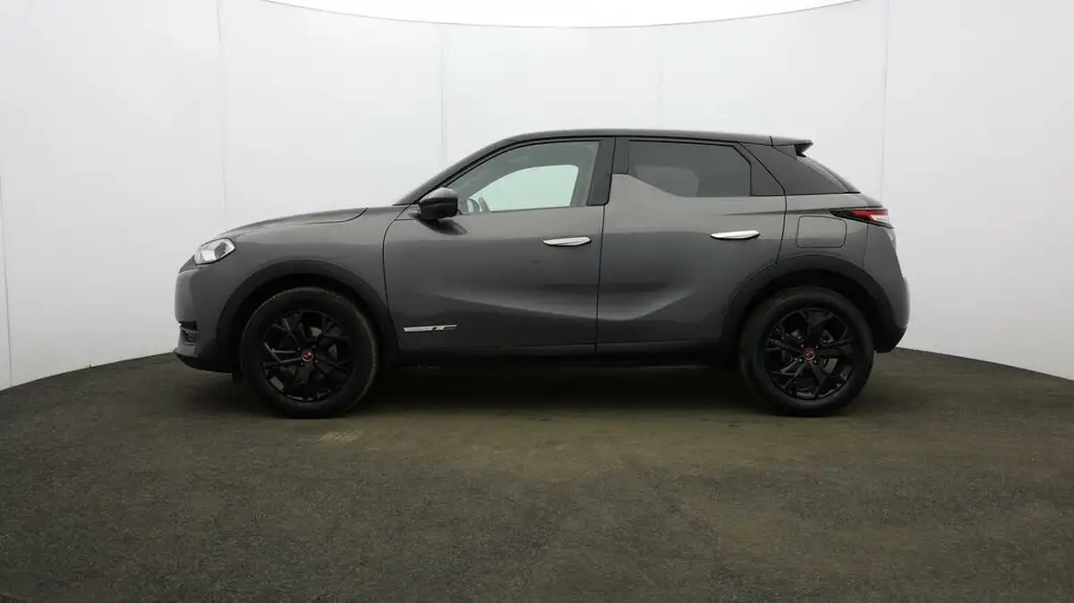 2020-ds-ds-3-crossback-15-bluehdi-performance-line-big-3