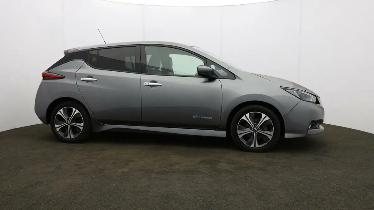 2020-nissan-leaf-e-n-connecta-big-7