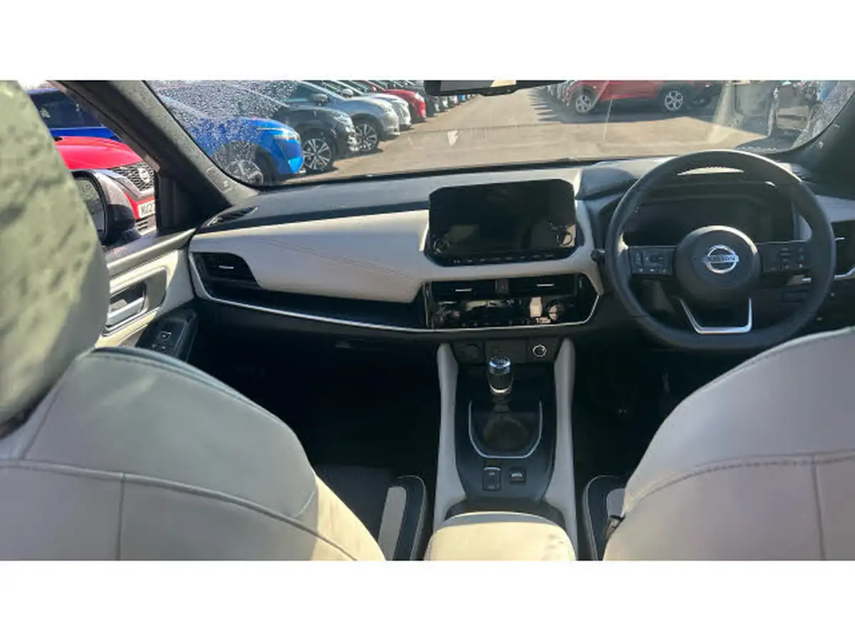 2022-nissan-qashqai-13-dig-t-tekna-158ps-big-9