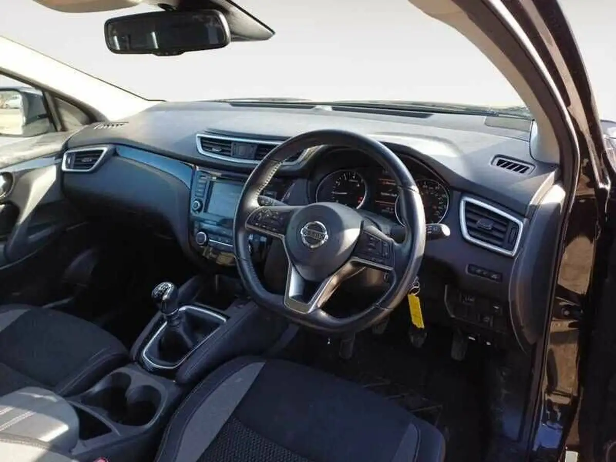 2020-nissan-qashqai-13-dig-t-acenta-premium-160ps-big-4