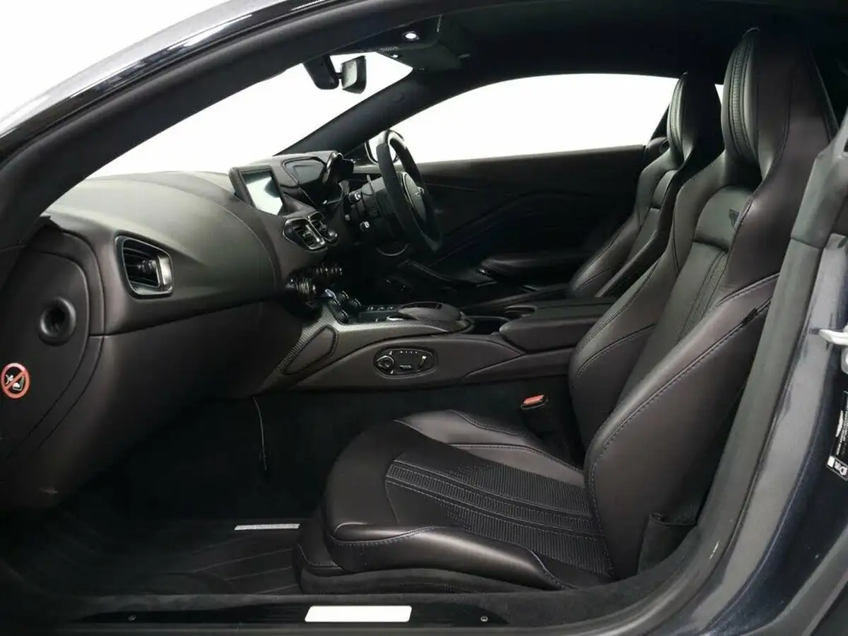 2024-aston-martin-vantage-40-v8-vantage-coupe-auto-big-26