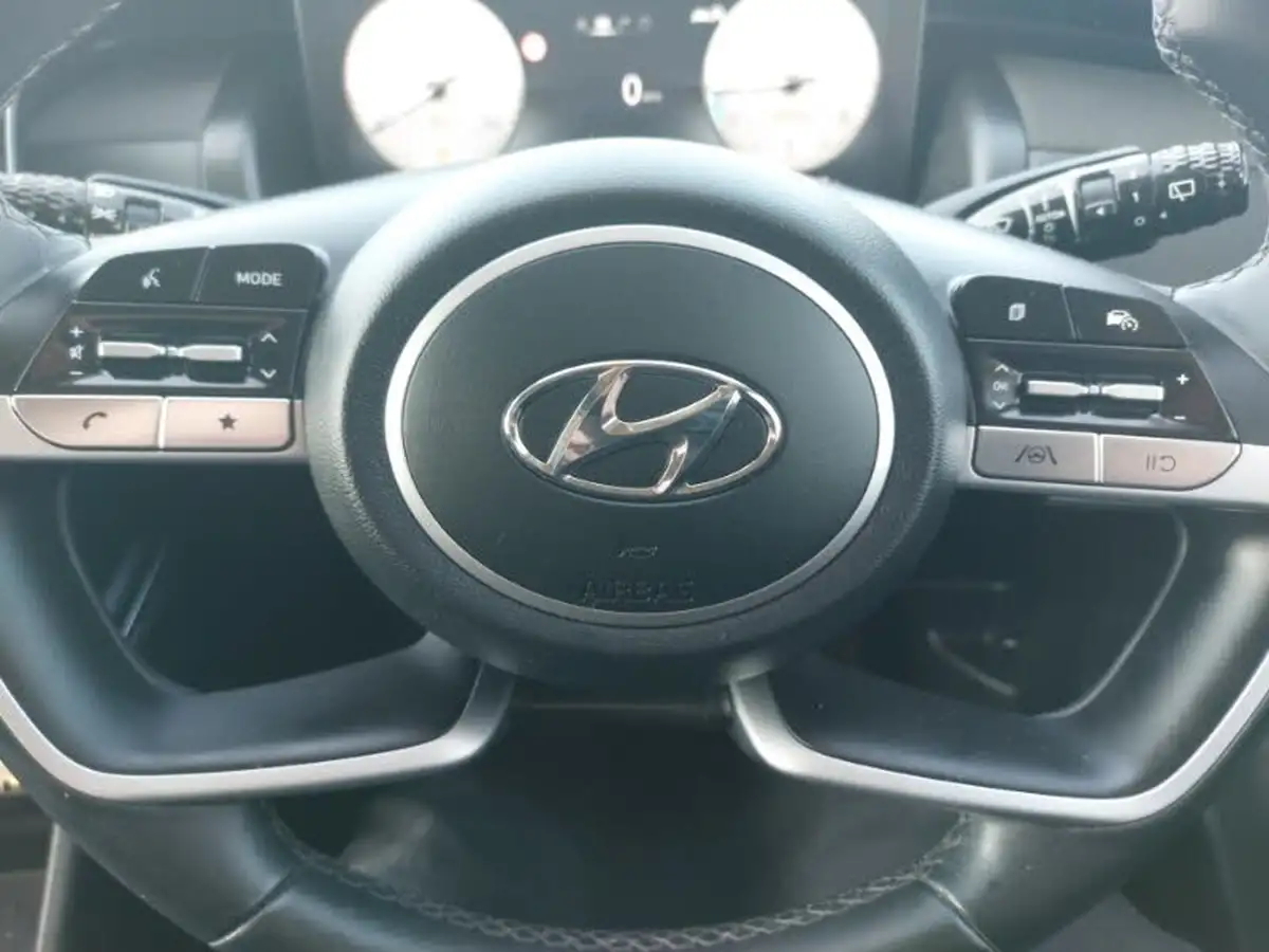 2022-hyundai-tucson-16-t-gdi-premium-150ps-big-18