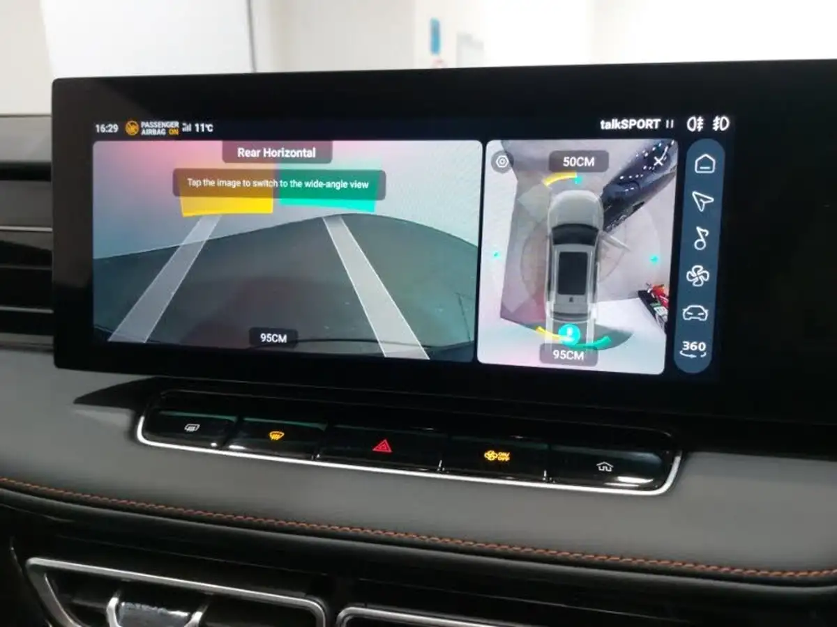 2024-mg-hs-15t-gdi-trophy-273ps-plug-in-hybrid-1496cc-auto-big-15