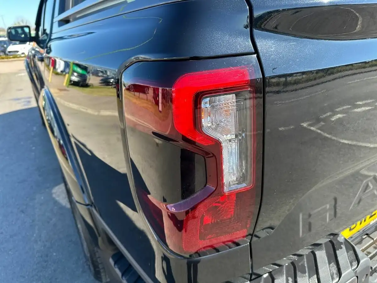 2024-ford-ranger-20-ecoblue-wildtrak-double-cab-205pseu6d-big-33