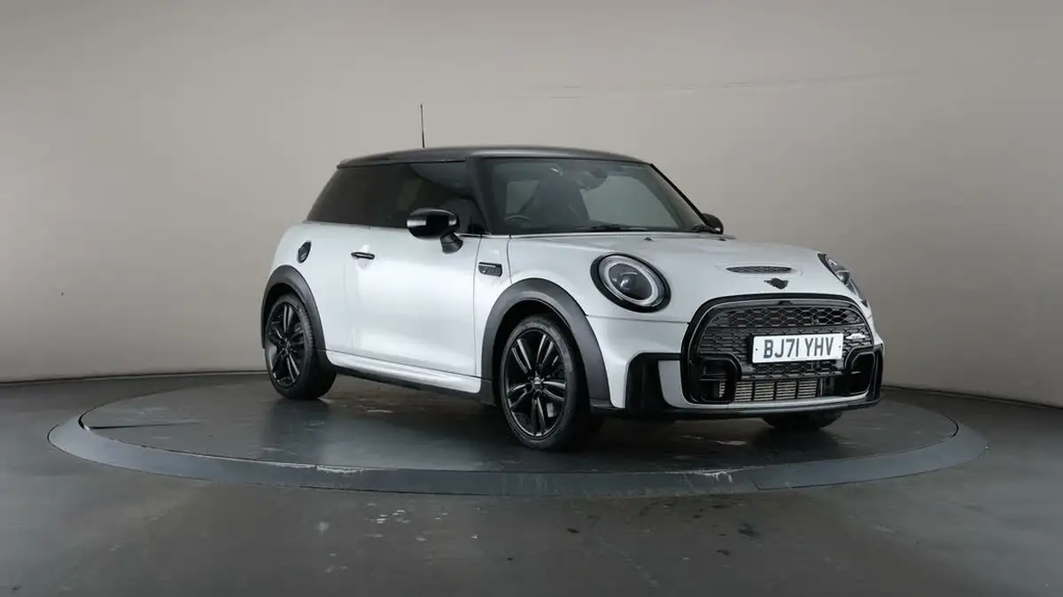 2021-mini-cooper-20-cooper-s-sport-hatchback-3d-big-44