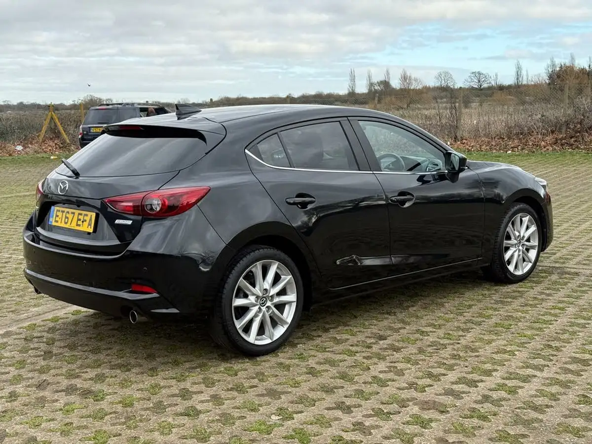 2018-mazda-mazda3-20-sport-nav-120ps-hatchback-5d-big-4
