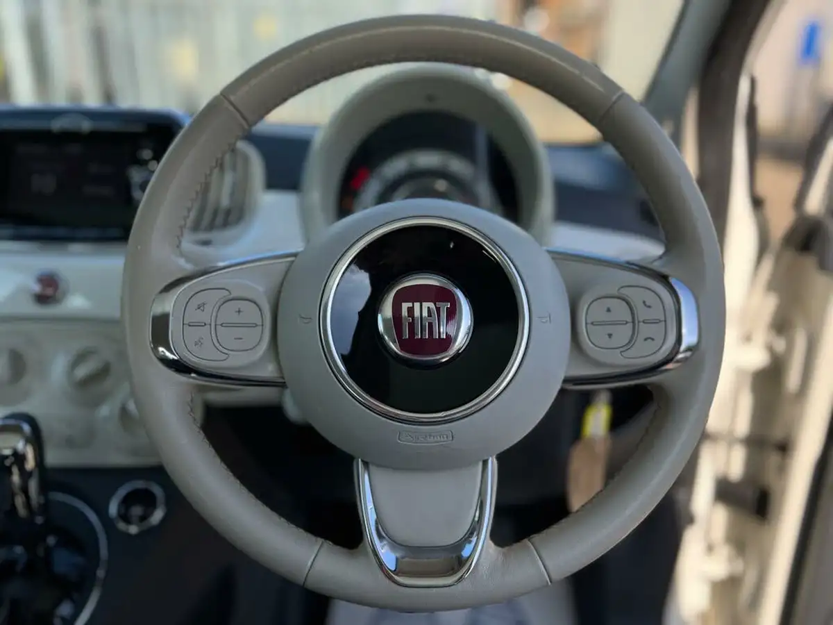 2017-fiat-500-12-lounge-dualogic-big-31