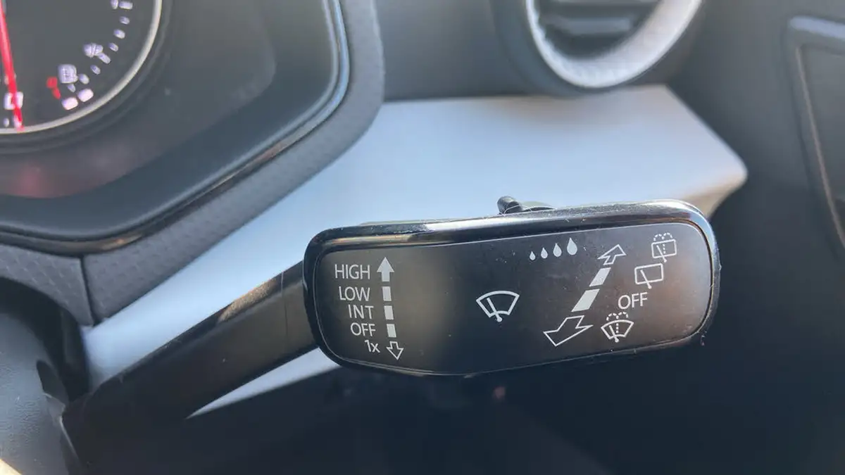 2022-seat-ibiza-10-tsi-se-technology-big-27