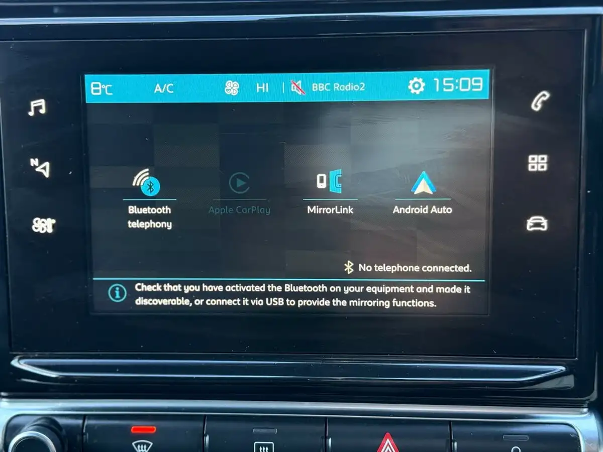 2017-citroen-c3-12-puretech-flair-82ps-big-28